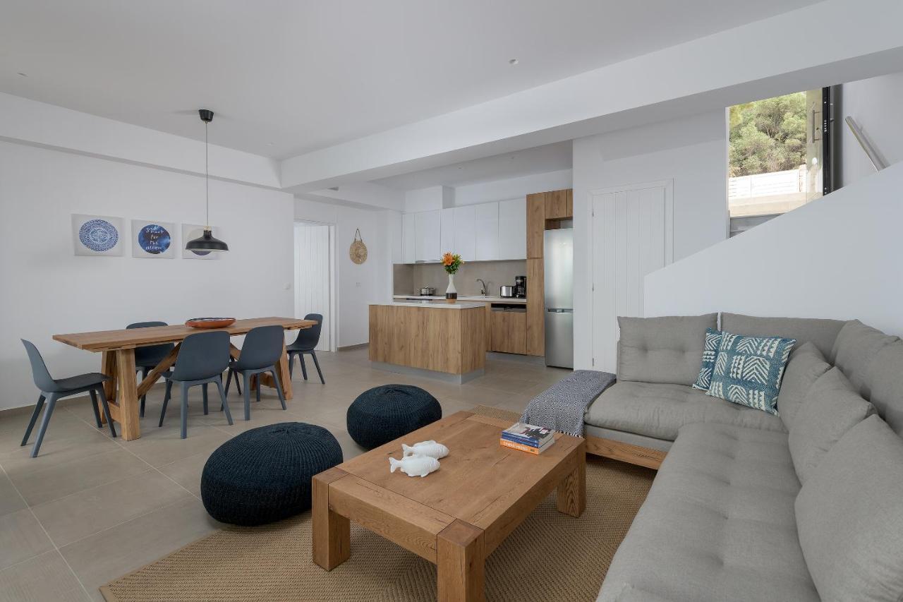 Villa Mimosa In Pefkos Líndos Zewnętrze zdjęcie